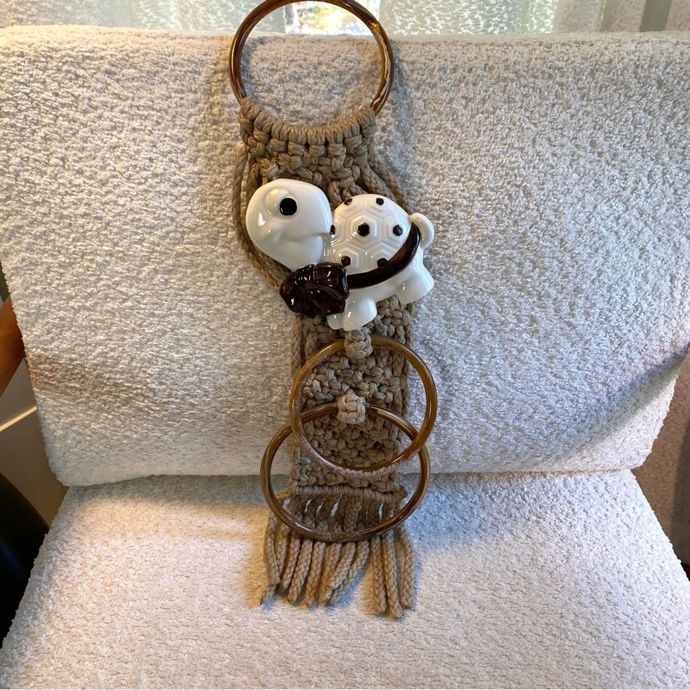 Vintage MCM Macrame Bathroom Towel Holder W/ Ceramic Turtle Accent Towel Rings